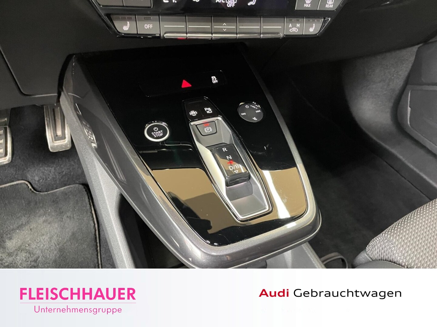 Image about Audi Q4 e-tron 40 e-tron