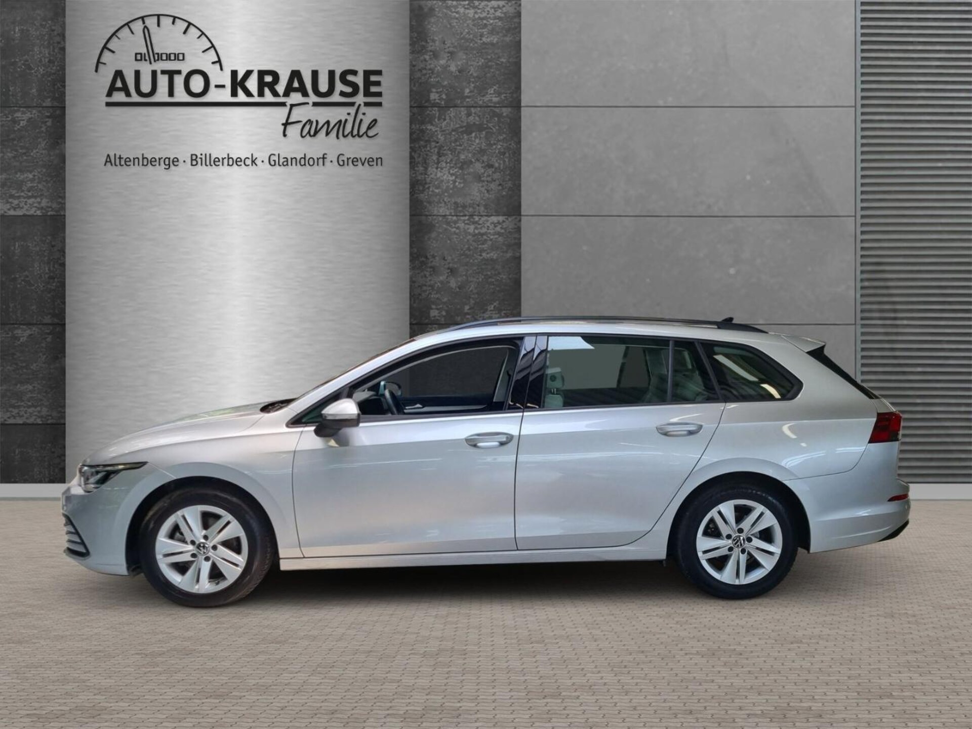 Volkswagen Golf Variant Life