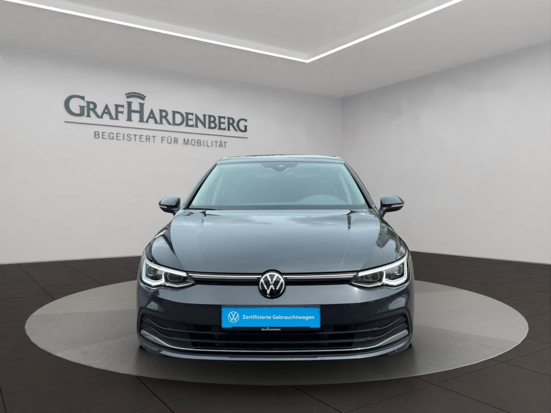 Volkswagen Golf Style