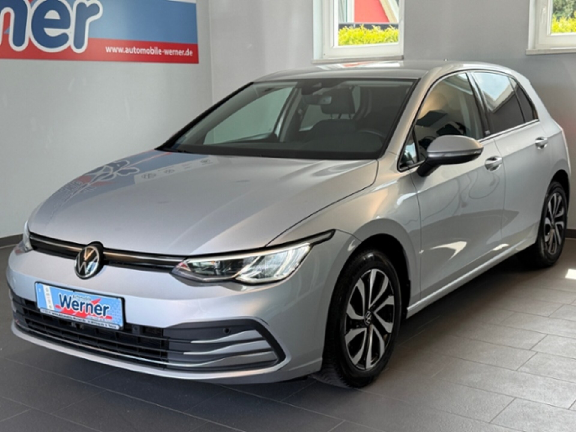 Volkswagen Golf Active