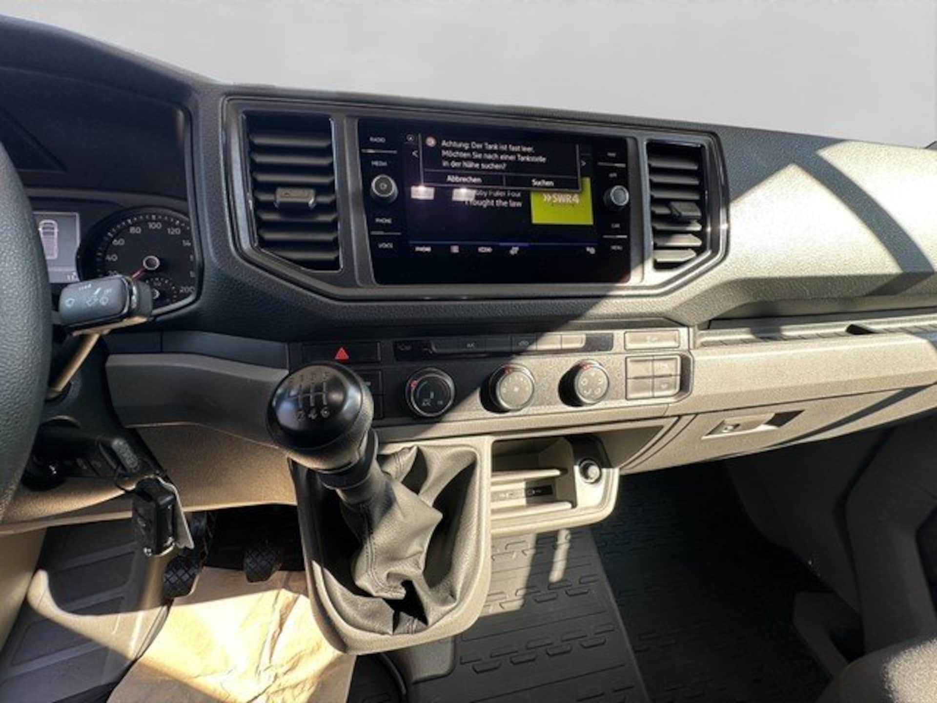 Volkswagen Crafter Kasten langer Radstand