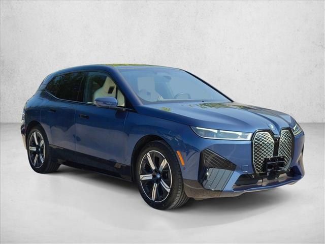 2024 BMW iX