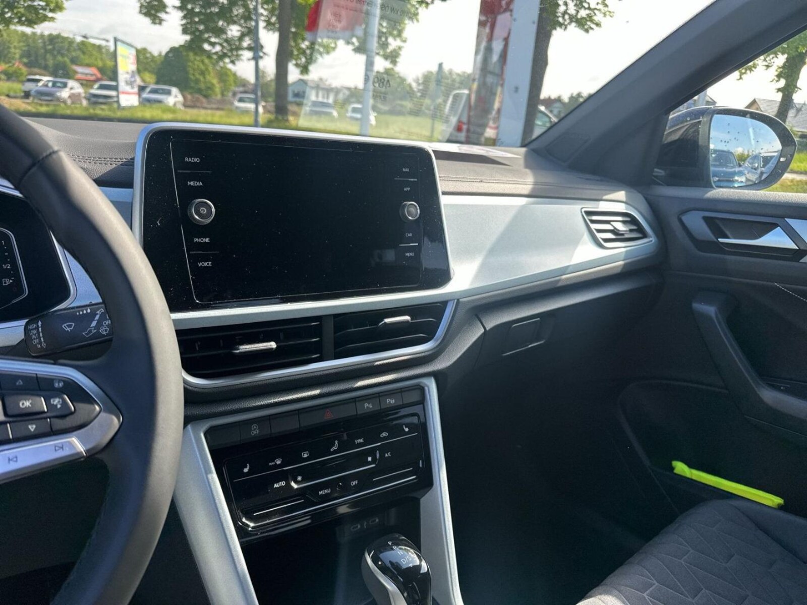 Volkswagen T-Roc – Bild 12