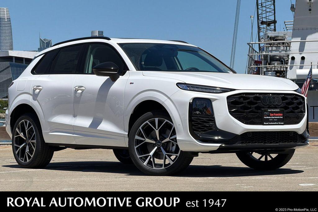 2026 Audi Q3 S line quattro's photo
