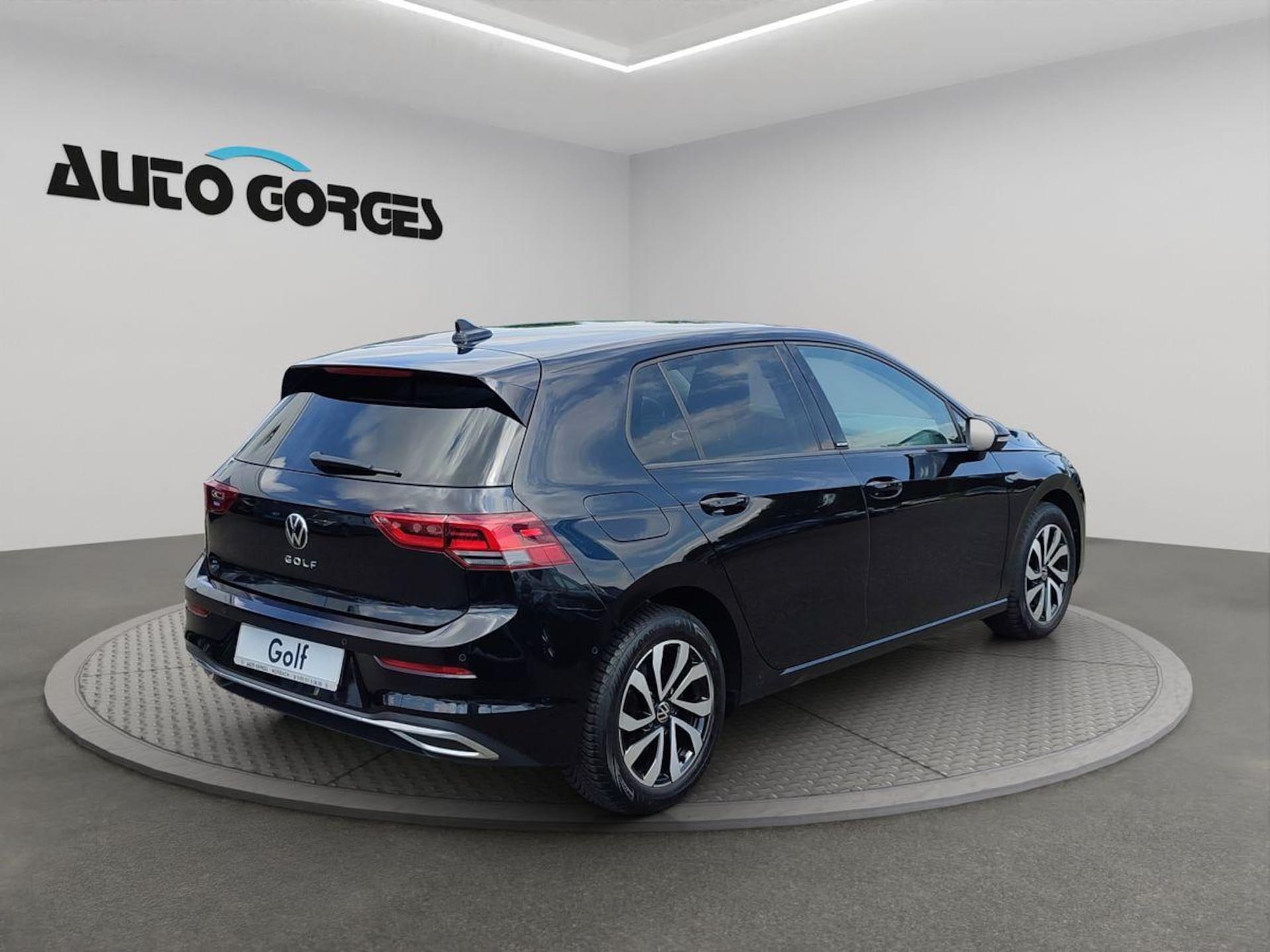 Volkswagen Golf Active