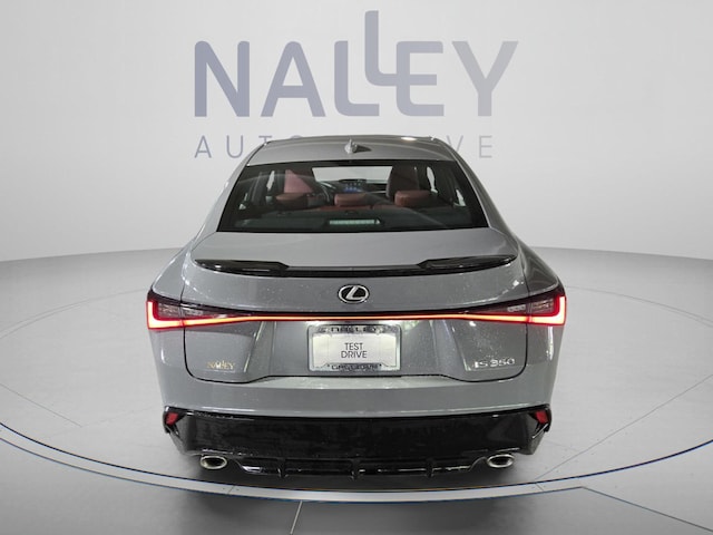2025 Lexus IS 350