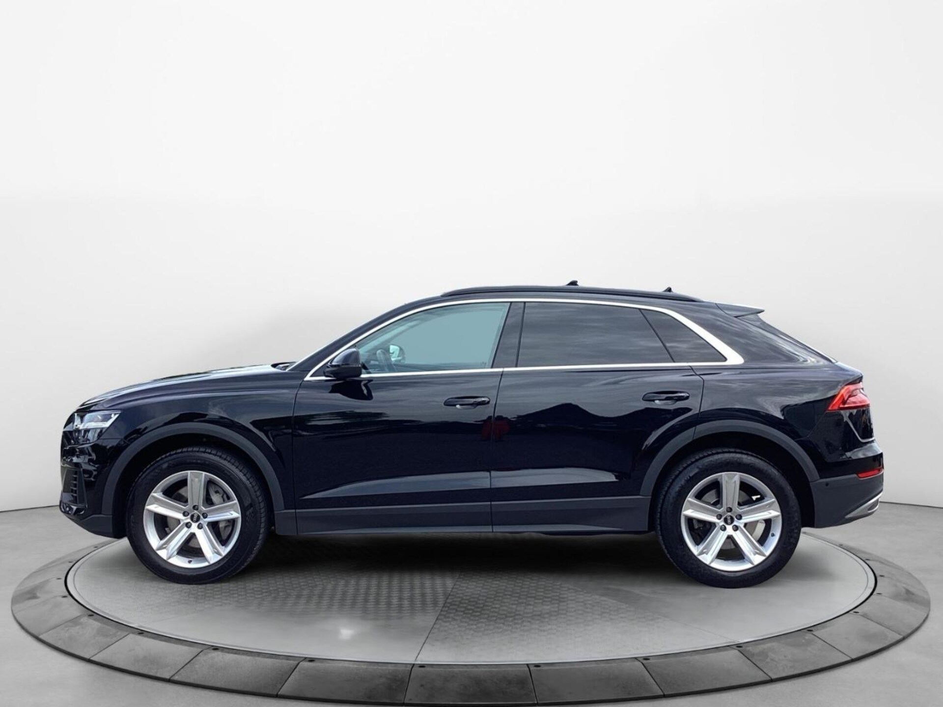 Audi Q8 SUV