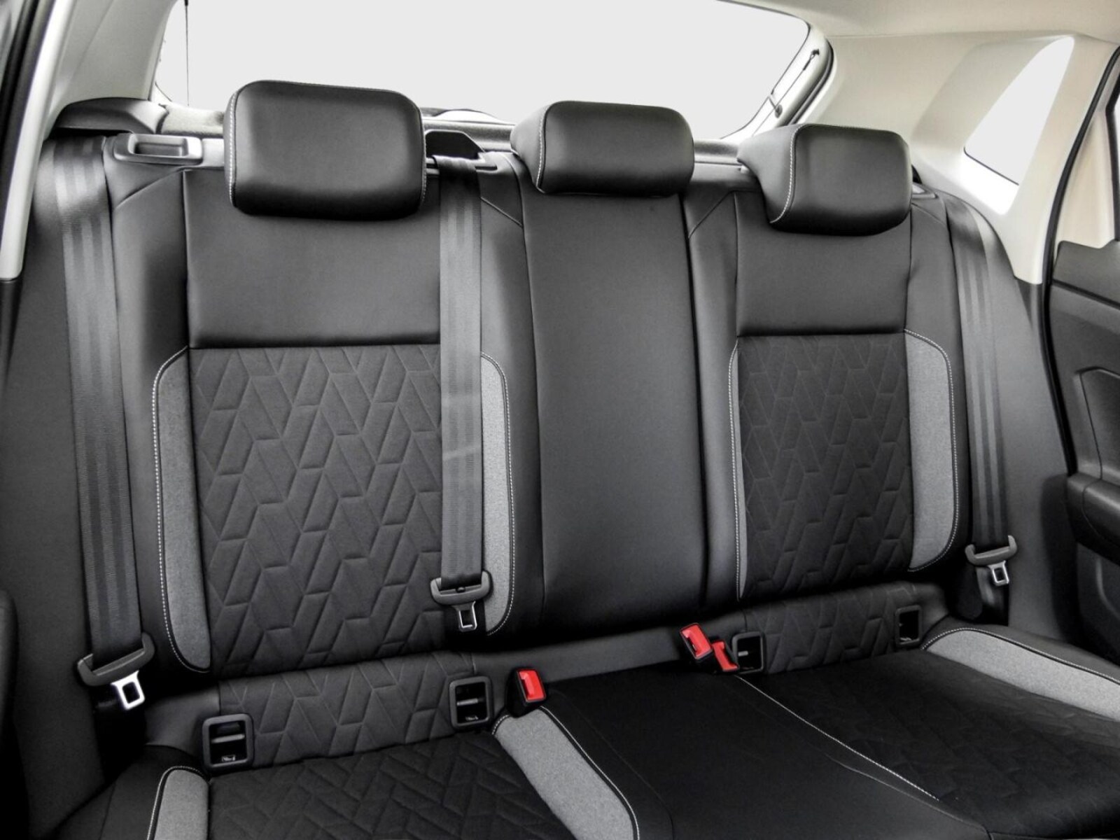 Volkswagen Polo – Bild 4