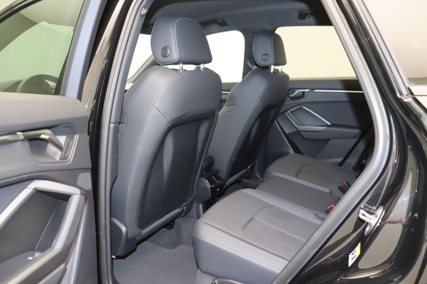 Bild über Audi Q3 S line 40 TFSI quattro S tronic - für weitere Informationen kontaktieren Sie den Audi Partner