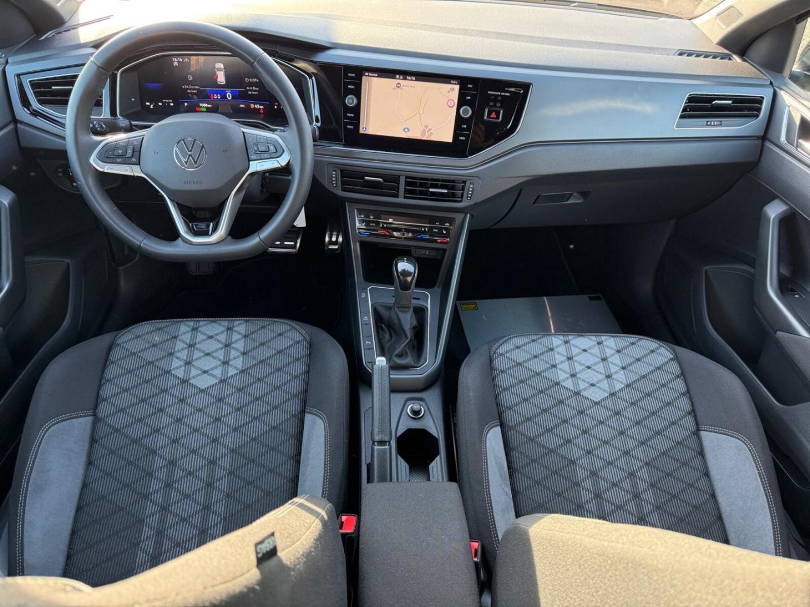 Volkswagen Polo – Bild 11