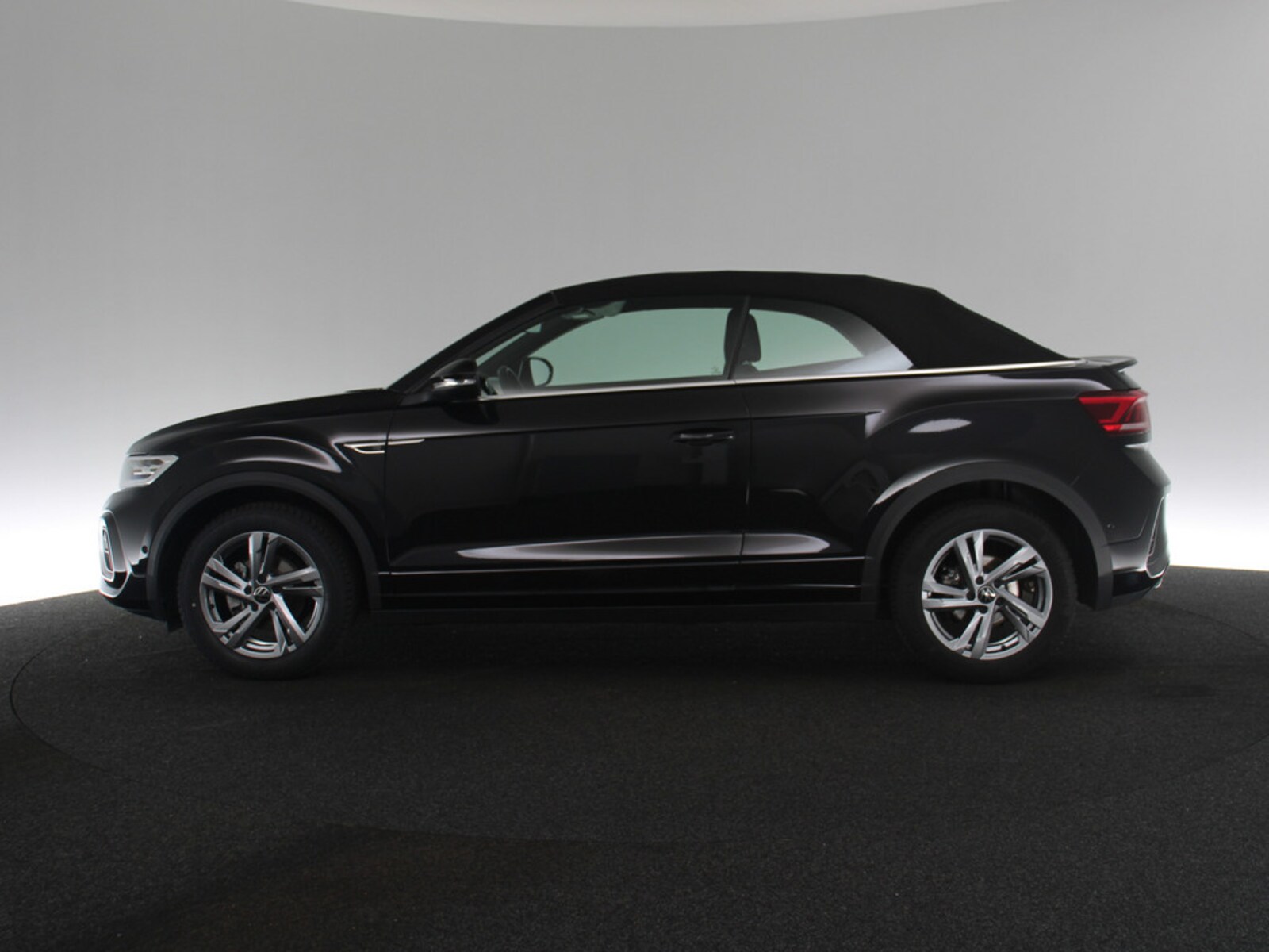 Volkswagen T-Roc Cabriolet – Bild 25