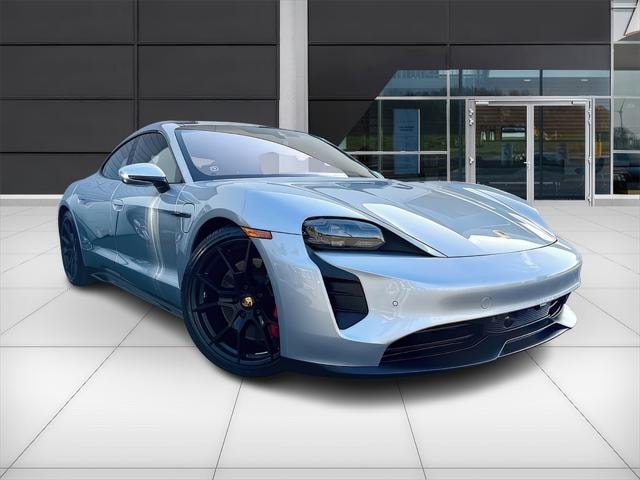 Photo of 2022 Porsche Taycan