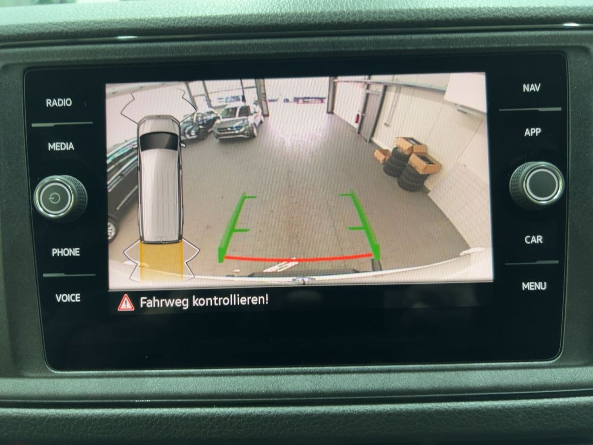 Volkswagen Crafter Kasten mittlerer Radstand