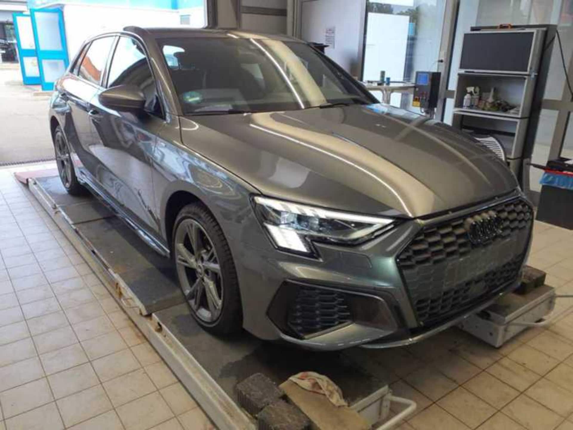 Audi A3 Sportback S line