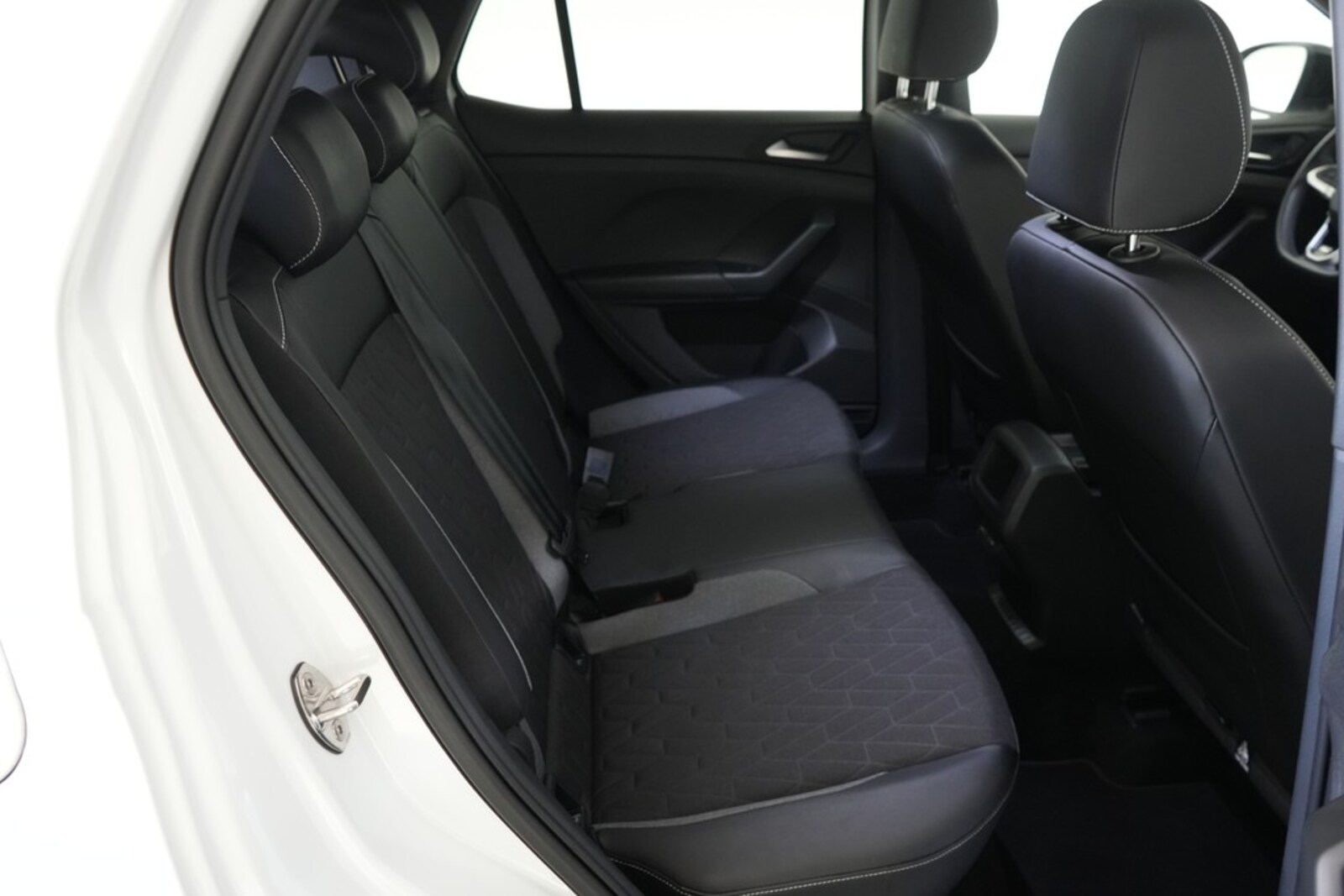 Volkswagen T-Cross – Bild 11