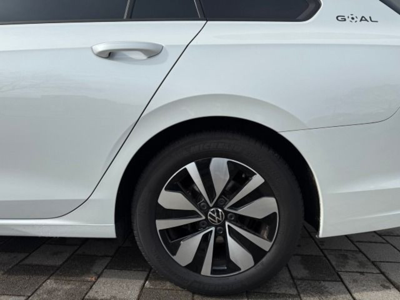 Volkswagen Golf Variant – Bild 8