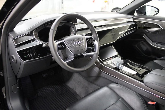 2026 Audi A8 Base - Photo 18