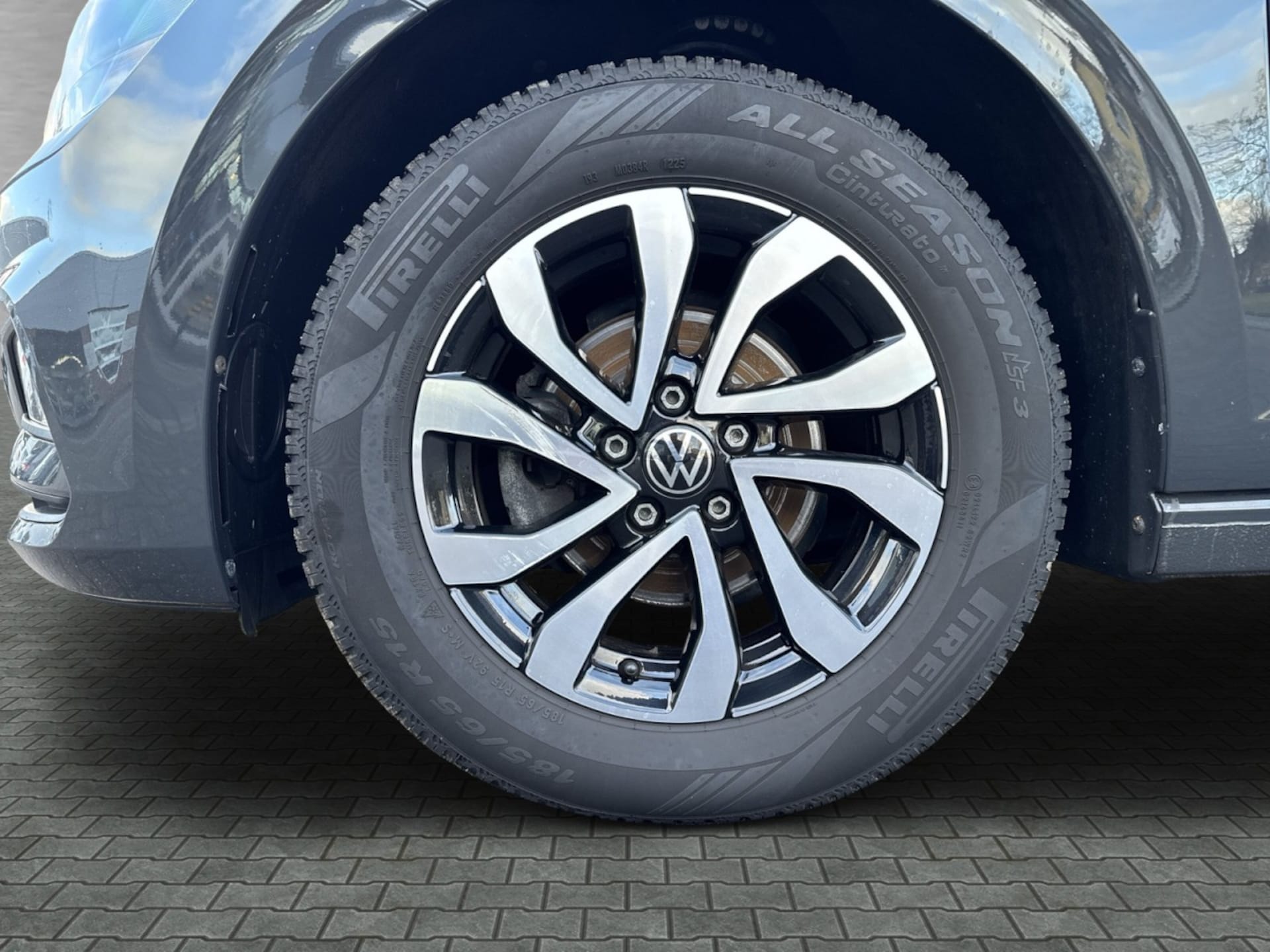 Volkswagen Polo Active