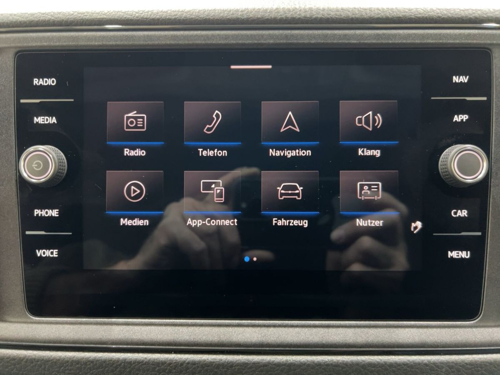 Volkswagen Crafter Kasten mittlerer Radstand – Bild 12