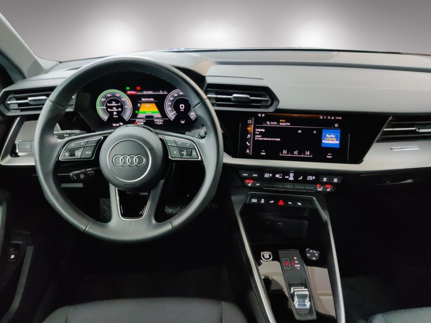 Bild über Audi A3 Sportback TFSI e advanced 40 TFSI e S tronic - für weitere Informationen kontaktieren Sie den Audi Partner