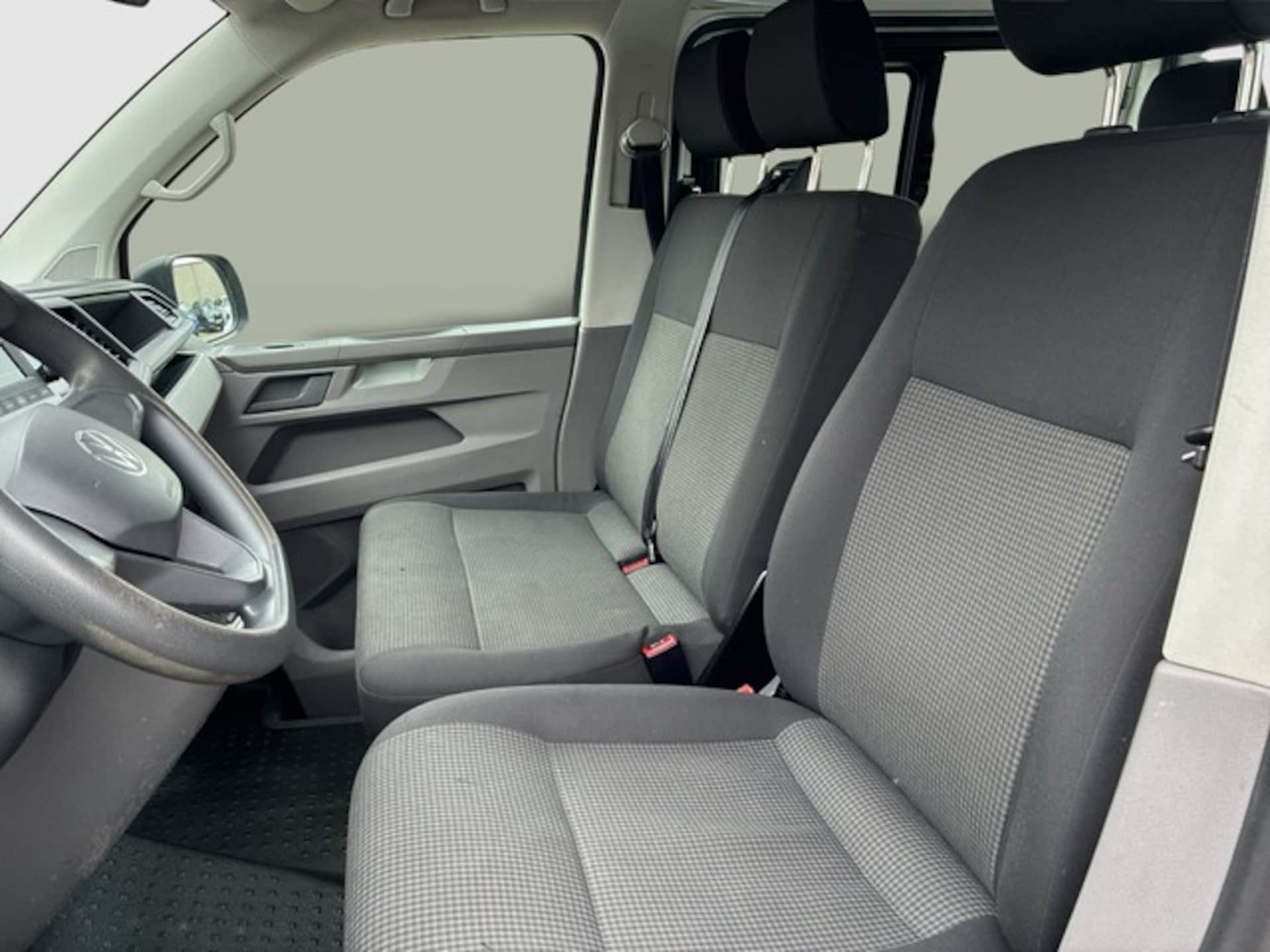Volkswagen T6.1 Transporter Kombi kurzer Radstand