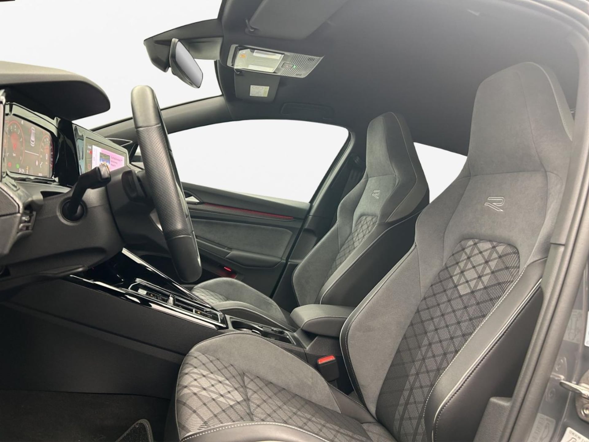 Volkswagen Golf R-Line