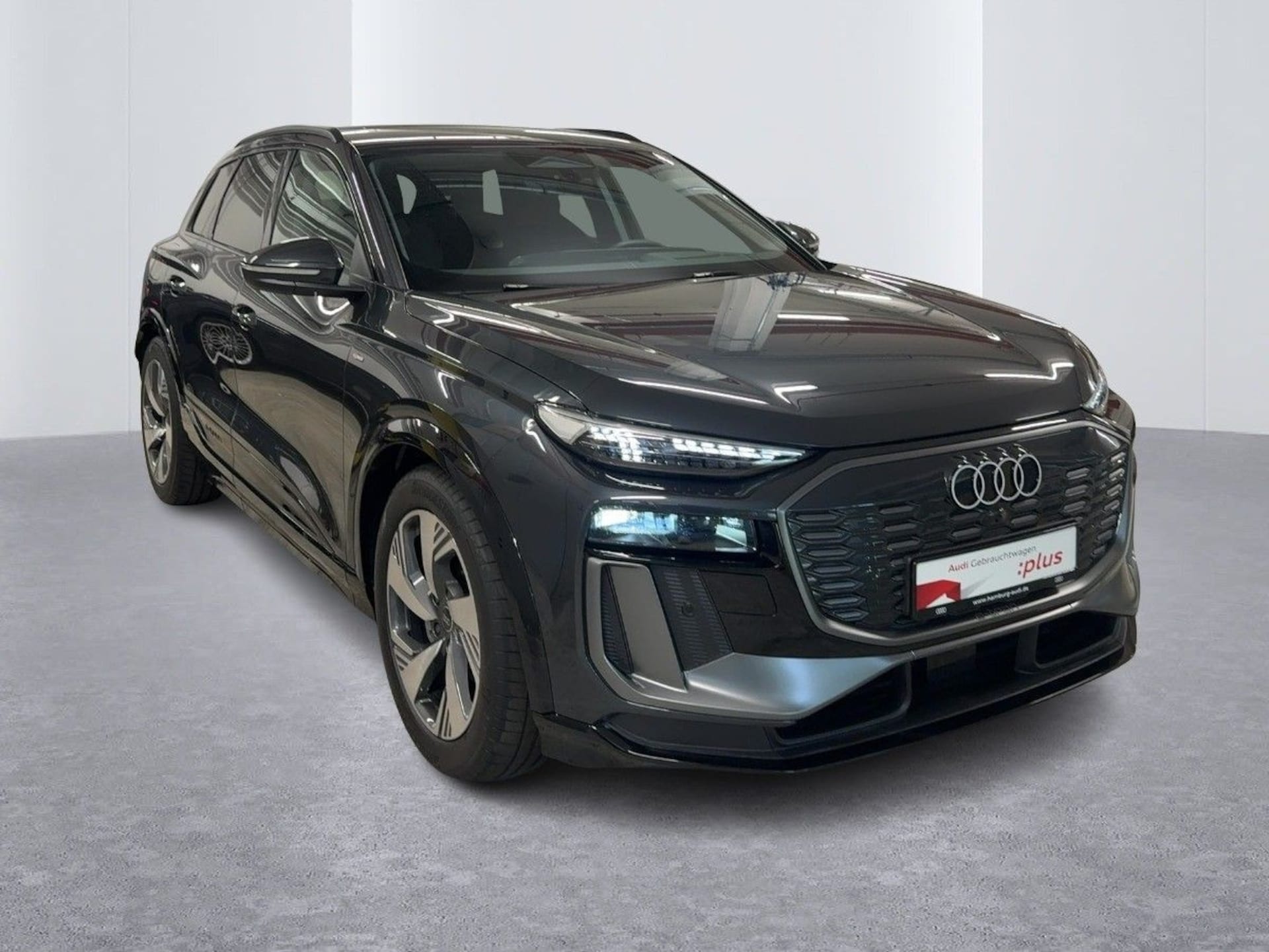 Audi Q6 SUV e-tron