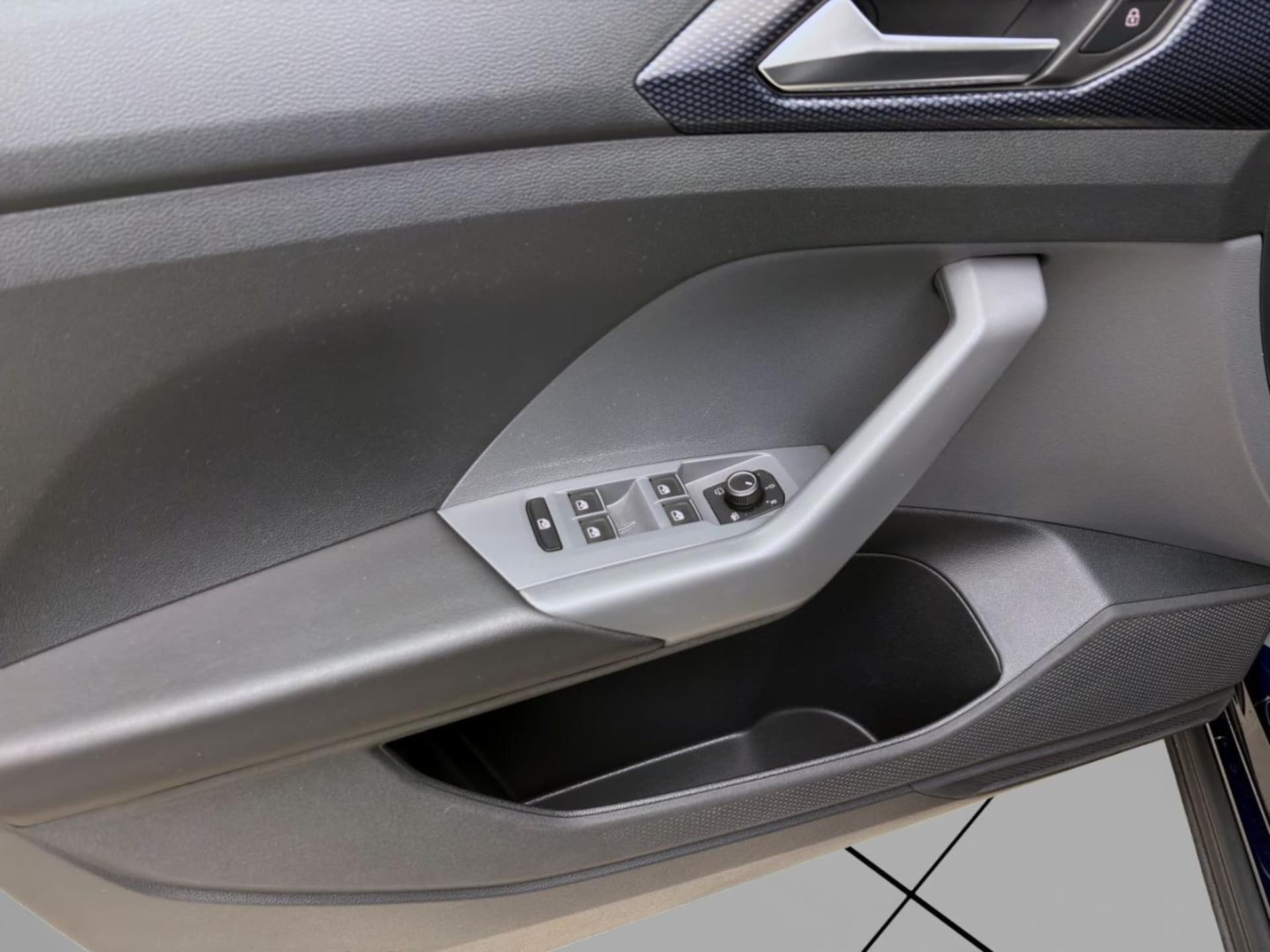 Volkswagen T-Cross United