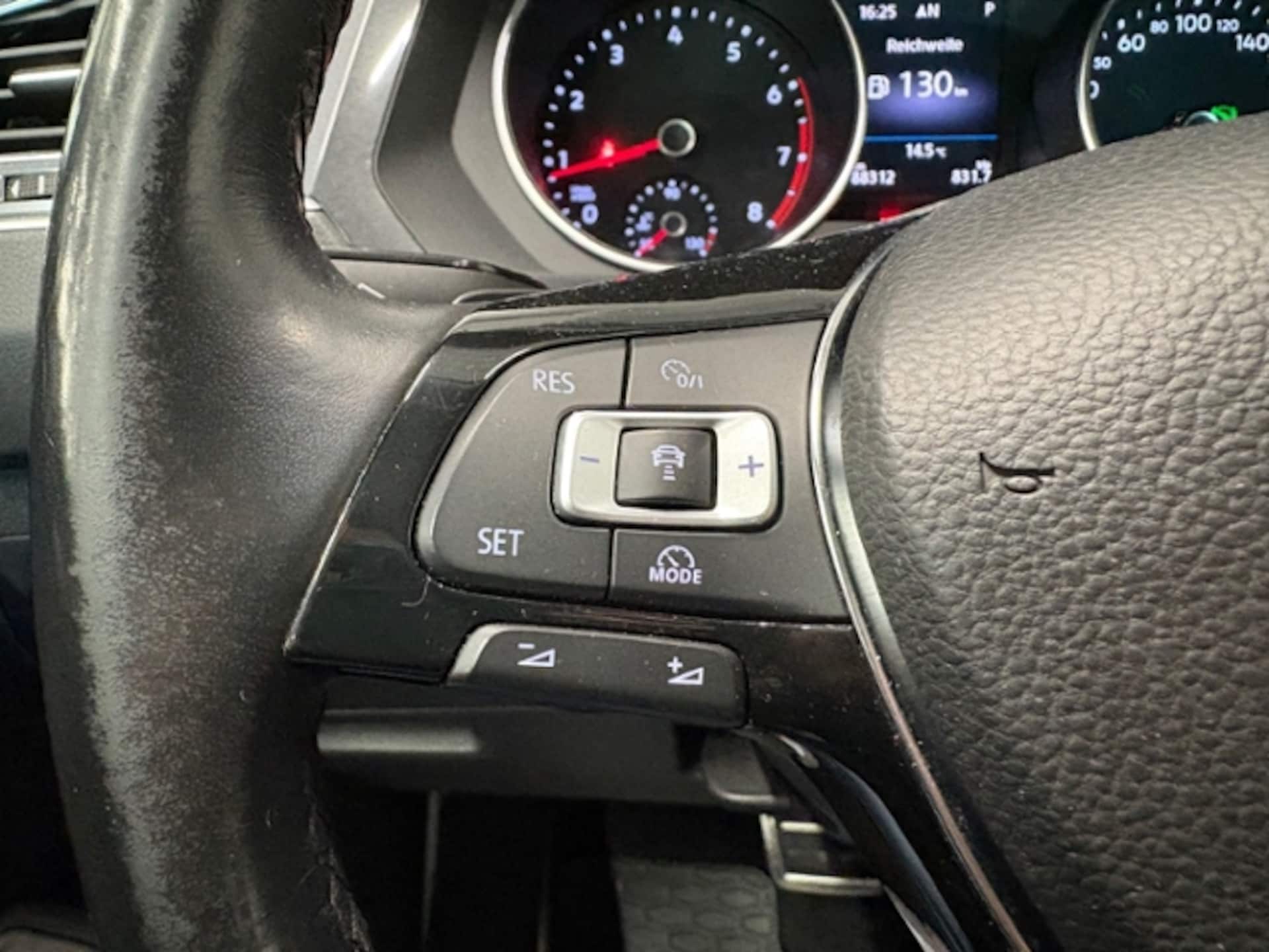 Volkswagen Tiguan SOUND