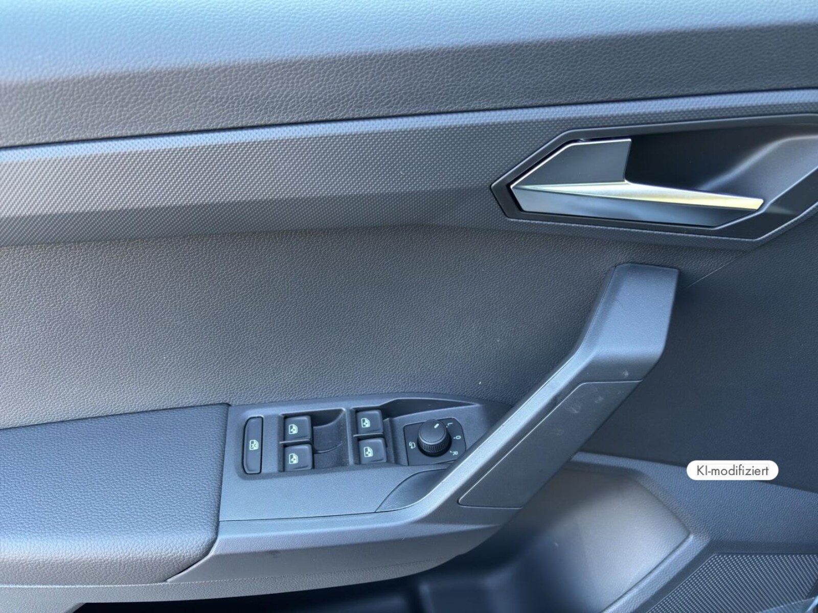 SEAT Arona – Bild 13