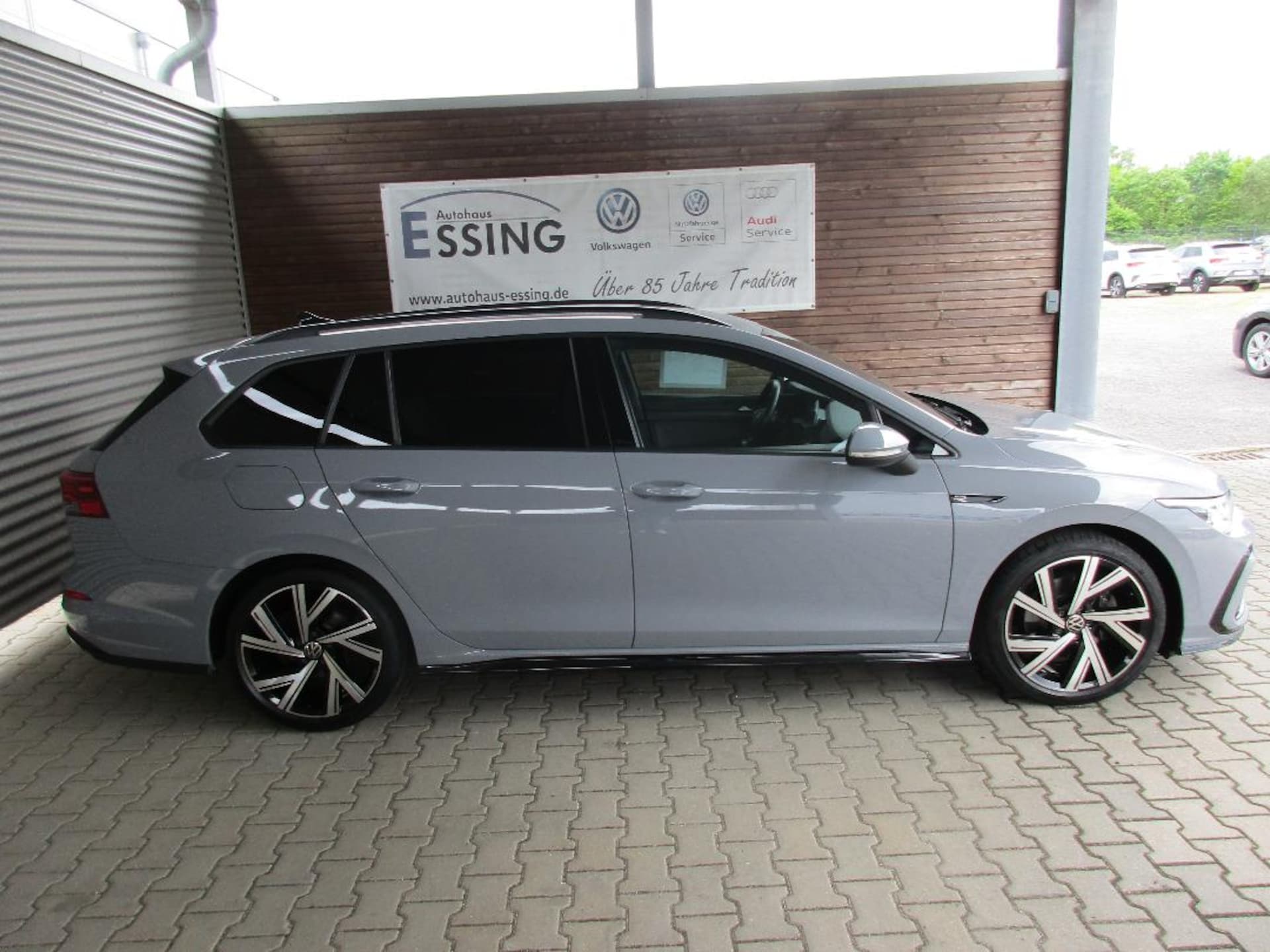 Volkswagen Golf Variant R-Line