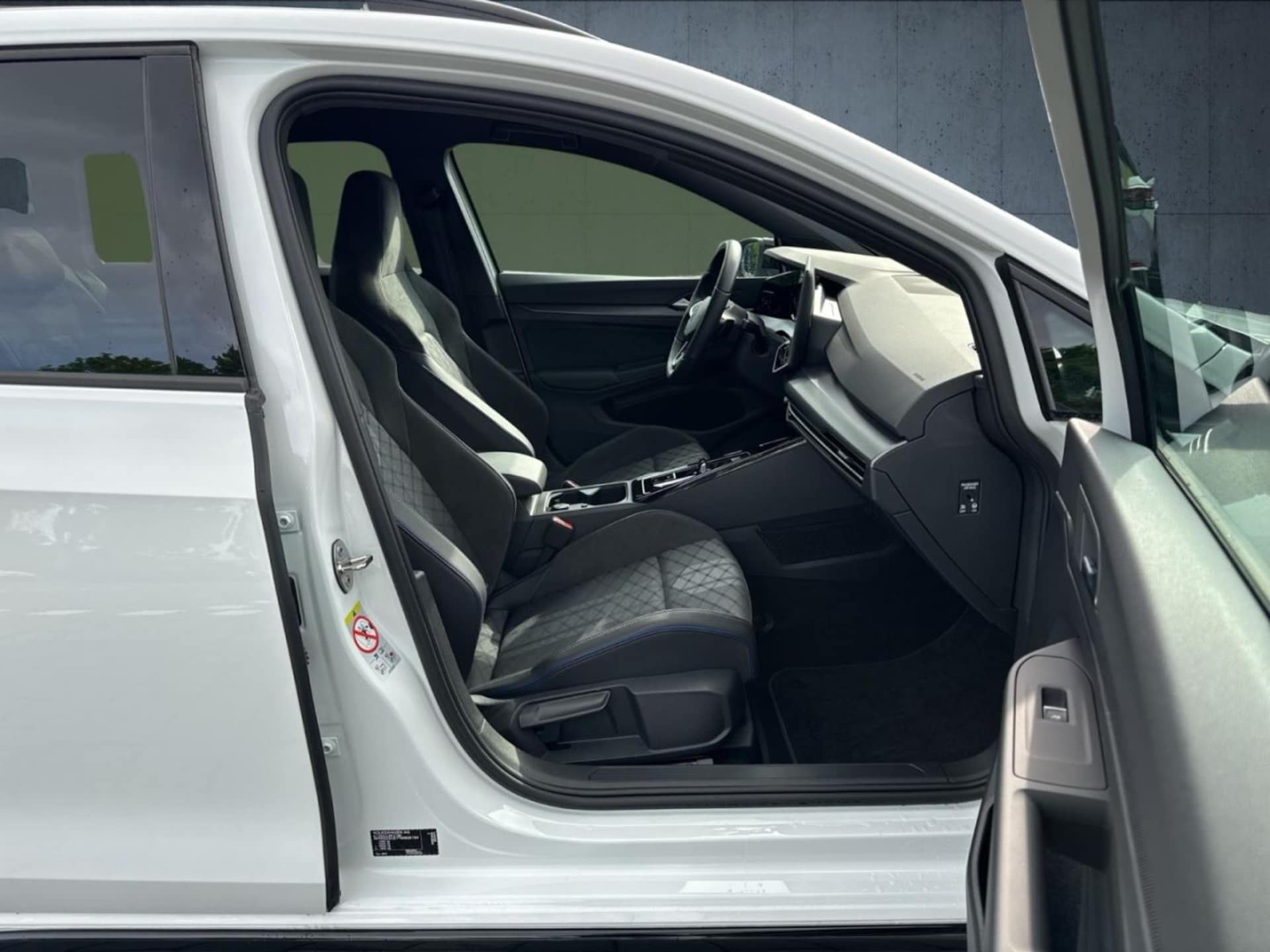 Volkswagen Golf Variant R-Line
