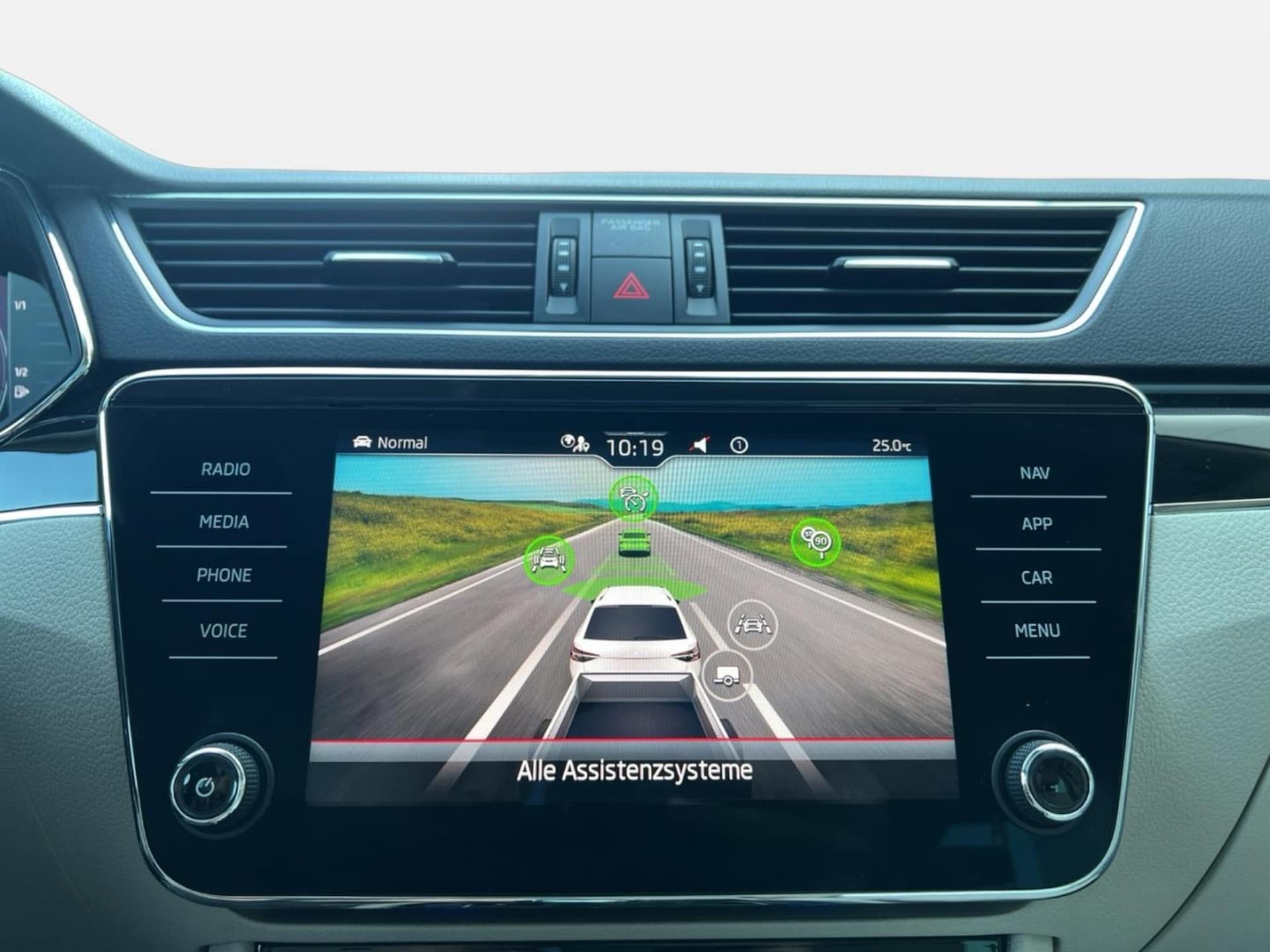 Skoda Superb Combi Laurin & Klement