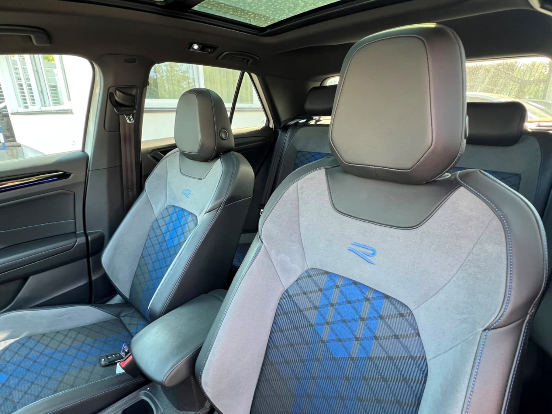 Volkswagen T-Roc R