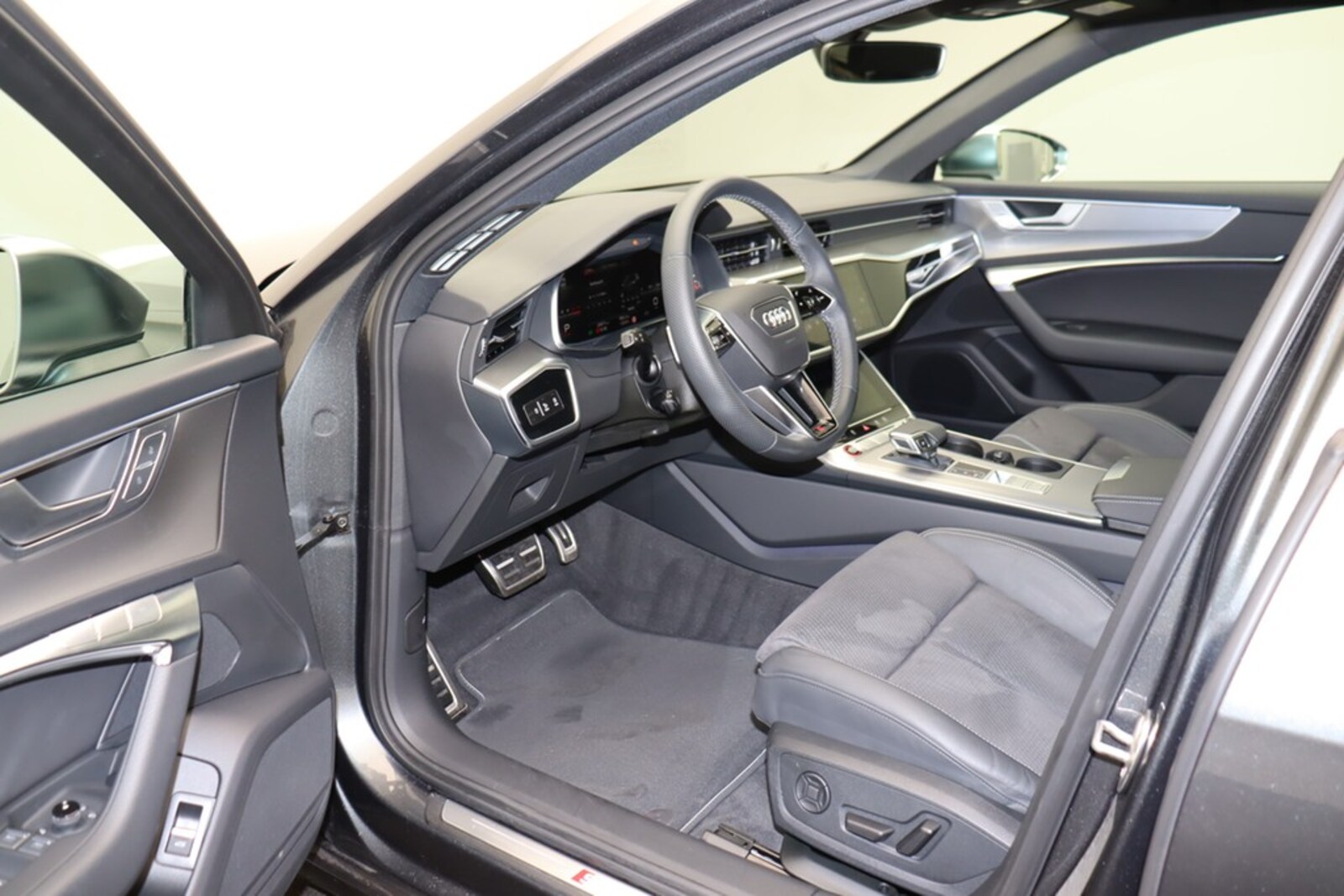 Audi S6 Avant – Bild 8