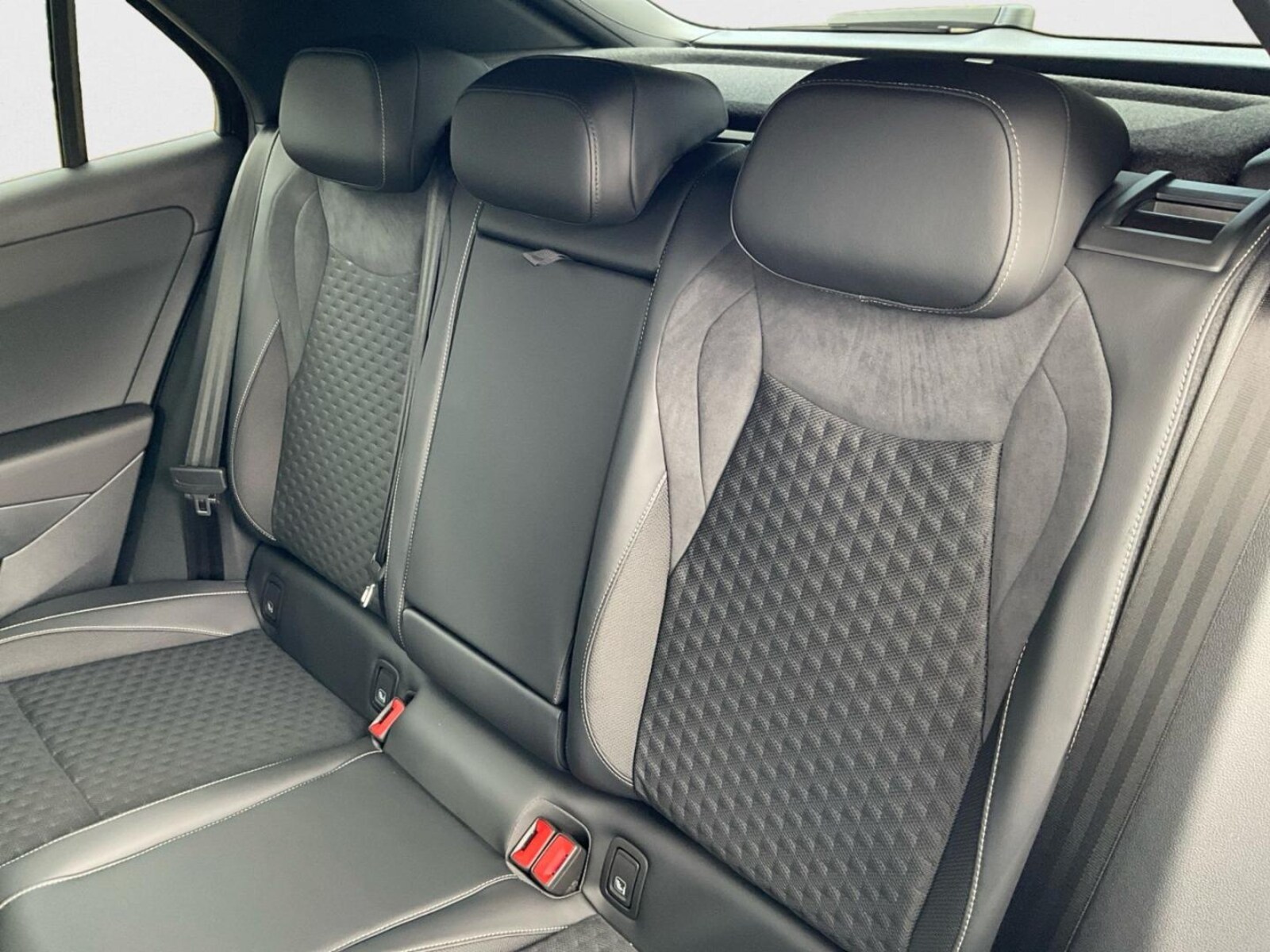 Volkswagen T-Roc – Bild 14