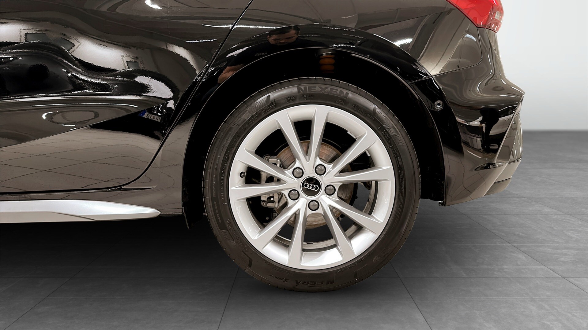 Bild som visar&nbsp;Audi A3 Sportback&nbsp;A3 Sportback TFSI S line 110 kW S tronic - för mer information kontakta din Audi Partner