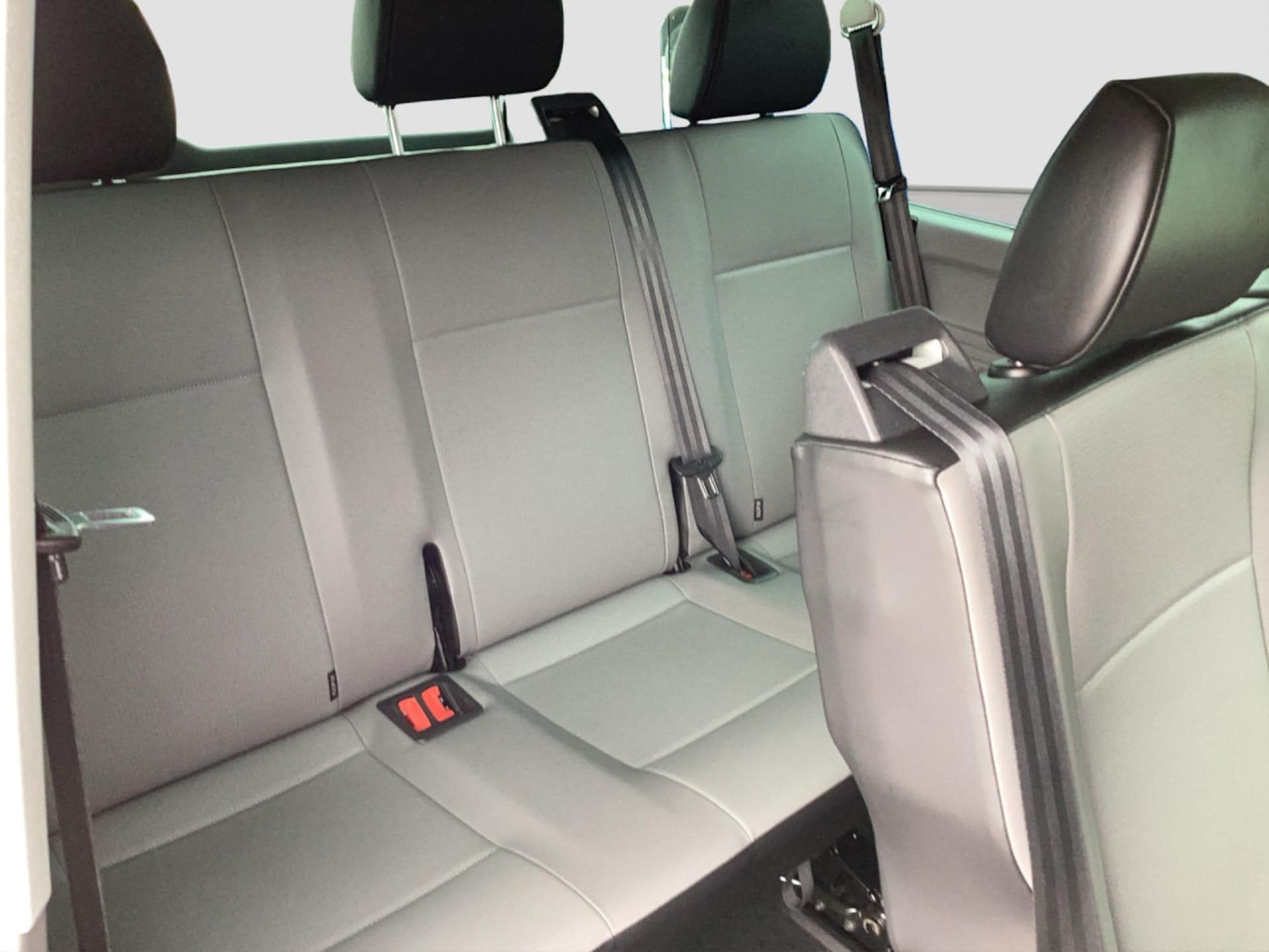 Volkswagen T6.1 Caravelle langer Radstand Comfortline