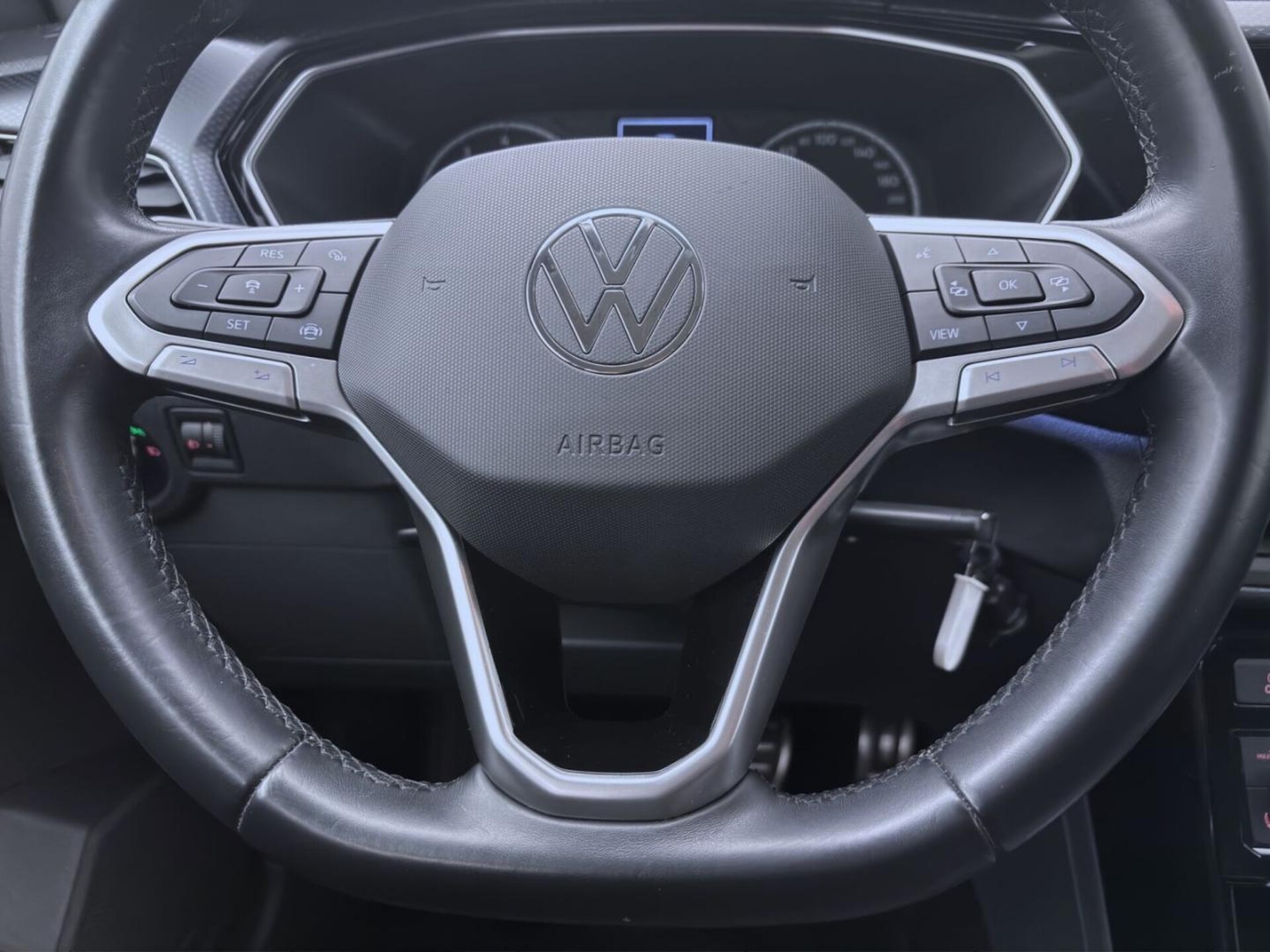 Volkswagen T-Cross United