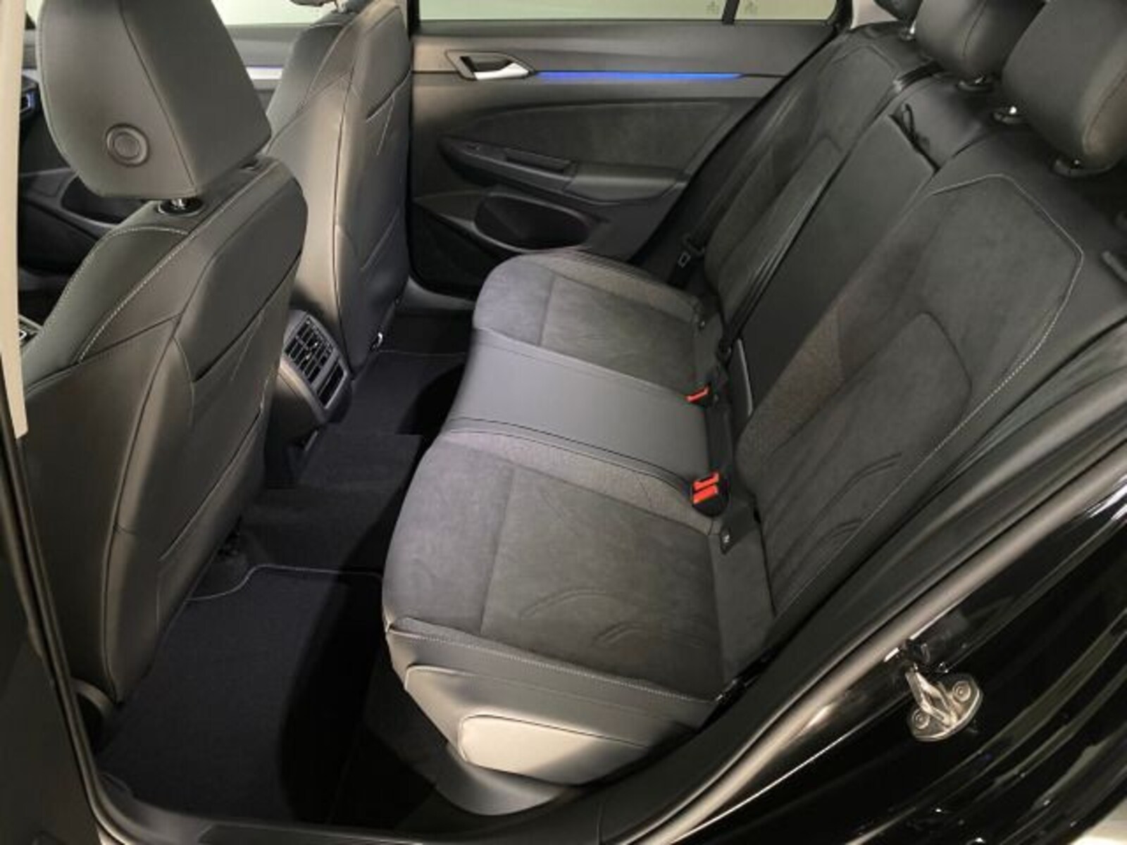 Volkswagen Golf Variant – Bild 14