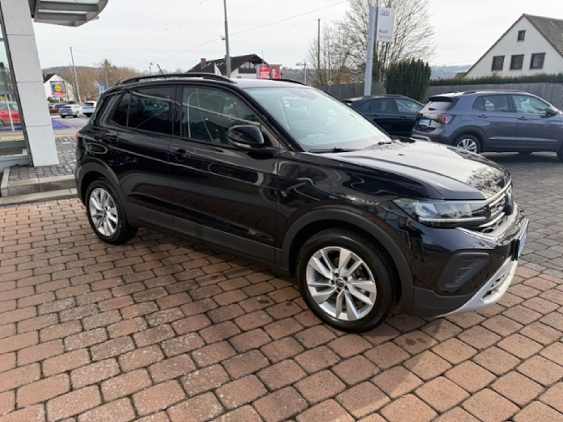 Volkswagen T-Cross Life
