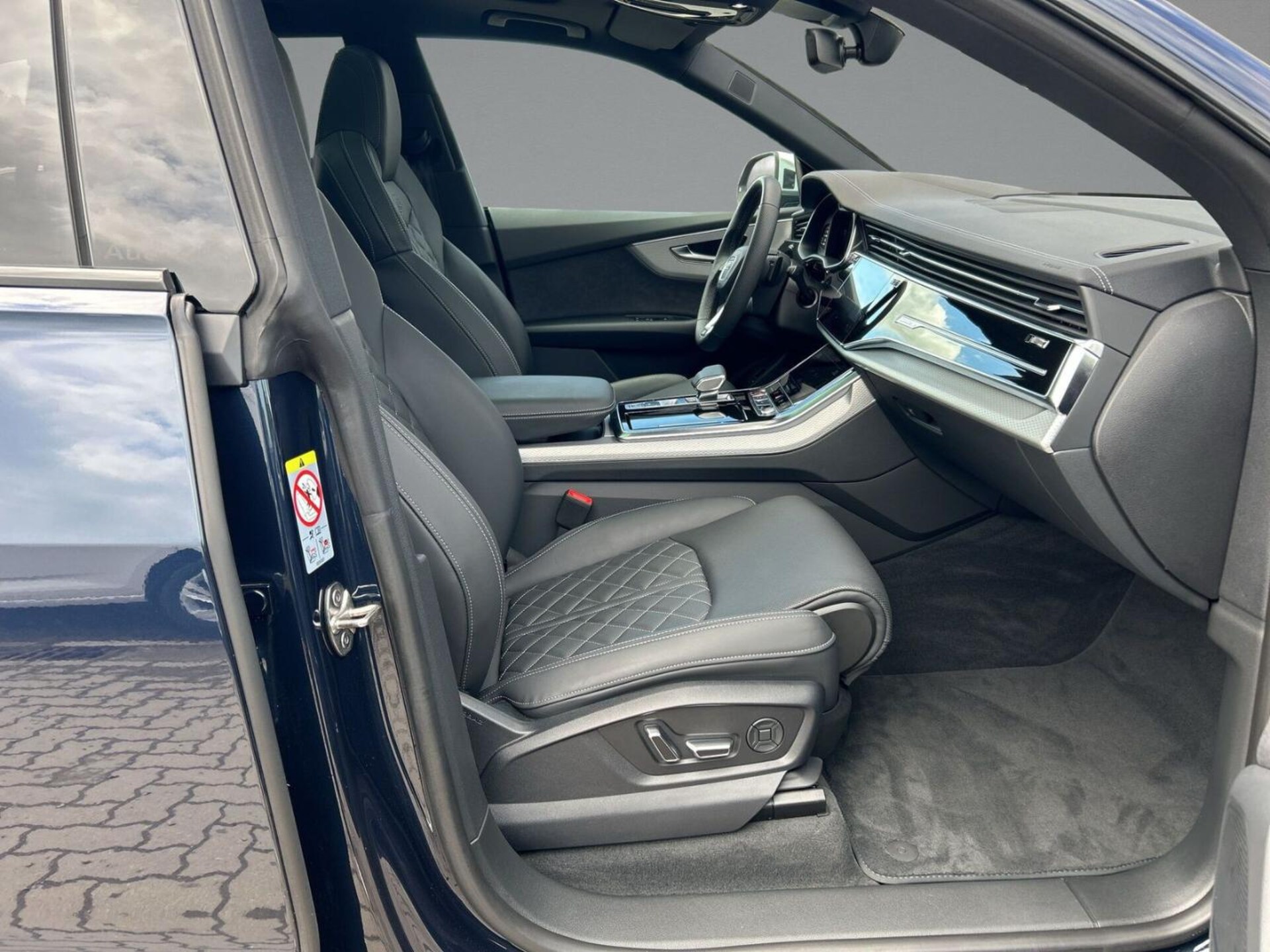 Audi SQ8 SUV
