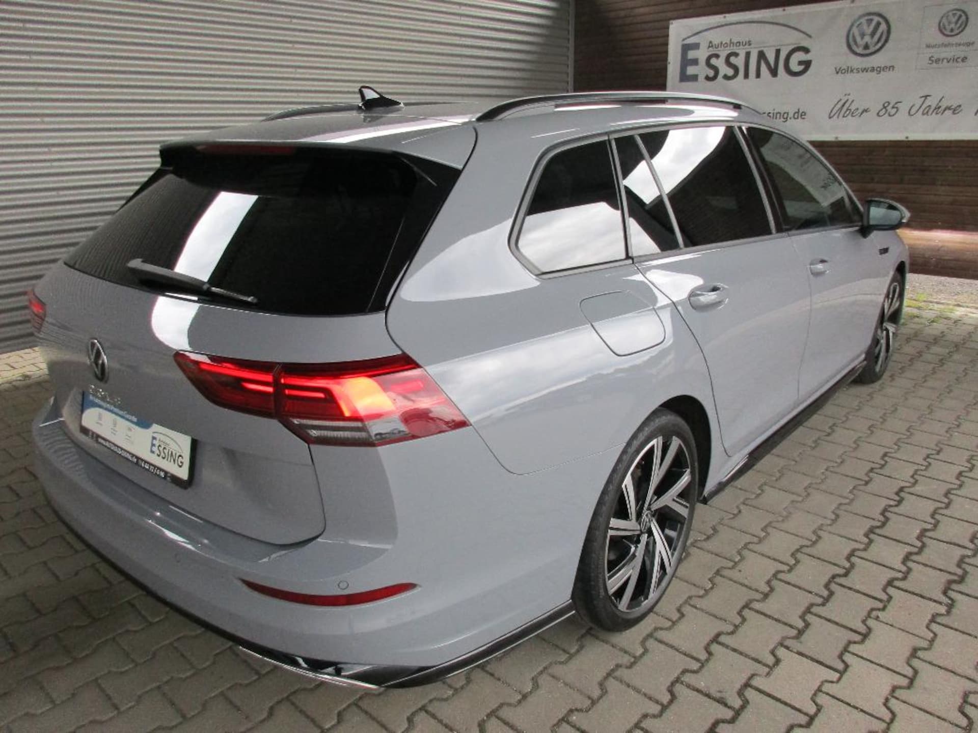 Volkswagen Golf Variant R-Line