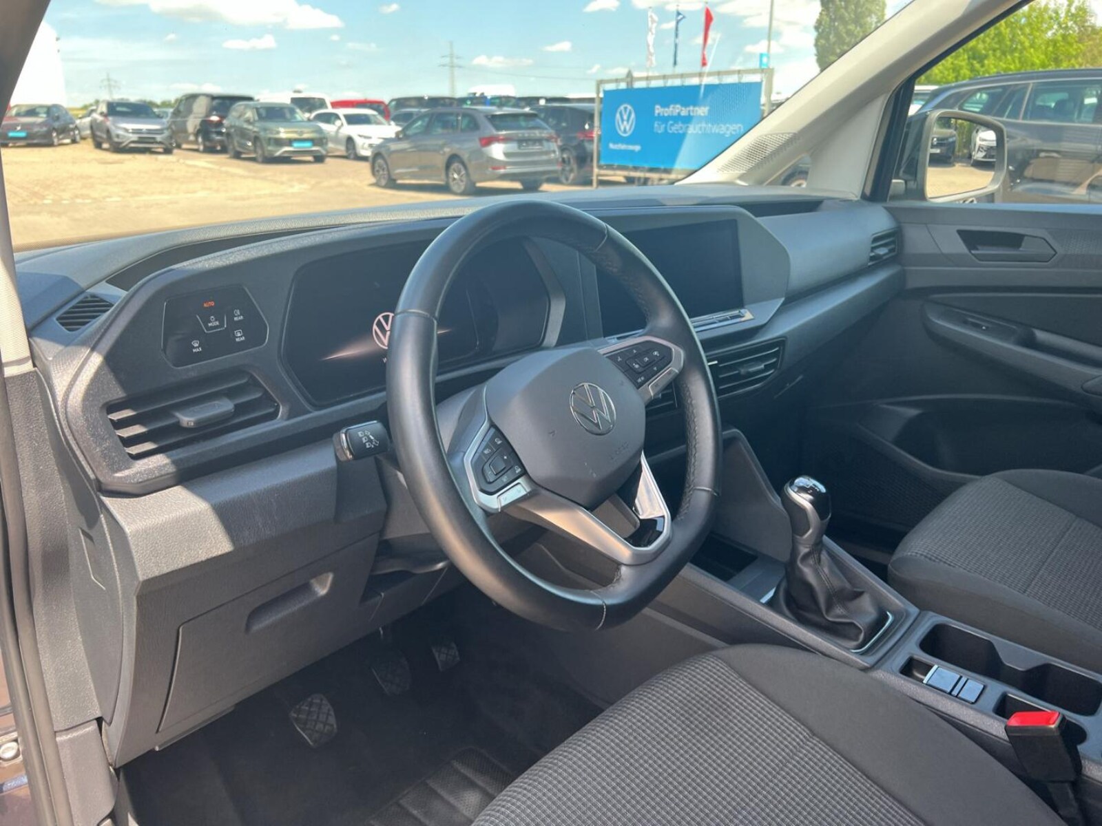 Volkswagen Caddy Maxi Cargo – Bild 10