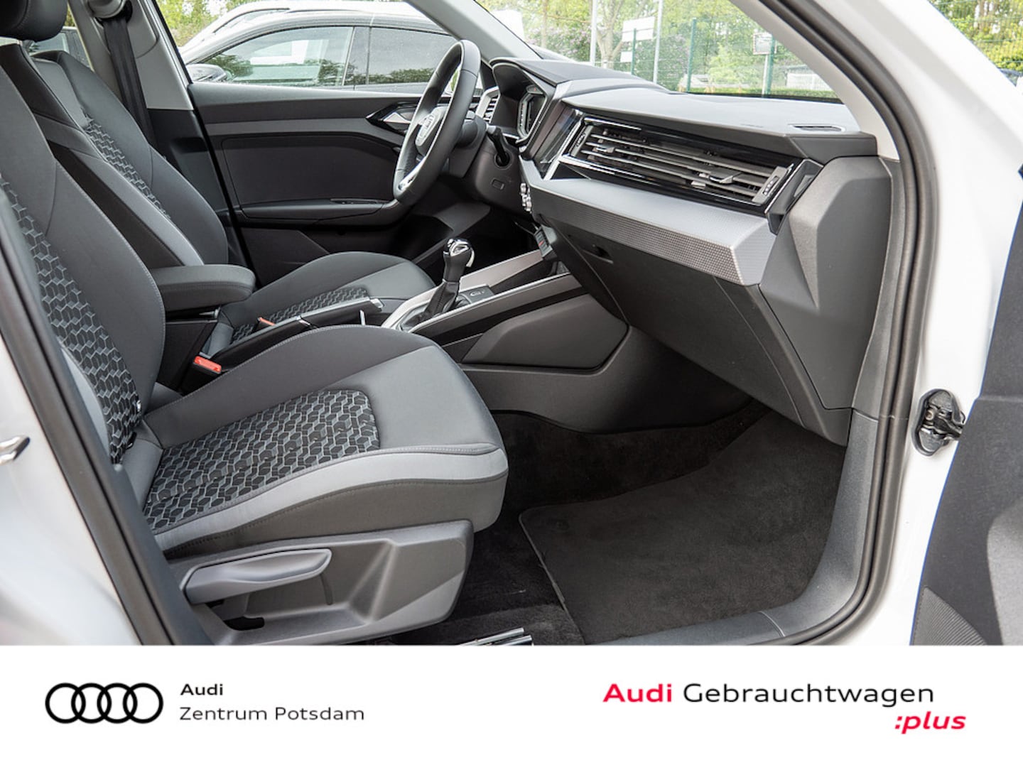 Bild über Audi A1 Sportback advanced 30 TFSI S tronic - für weitere Informationen kontaktieren Sie den Audi Partner