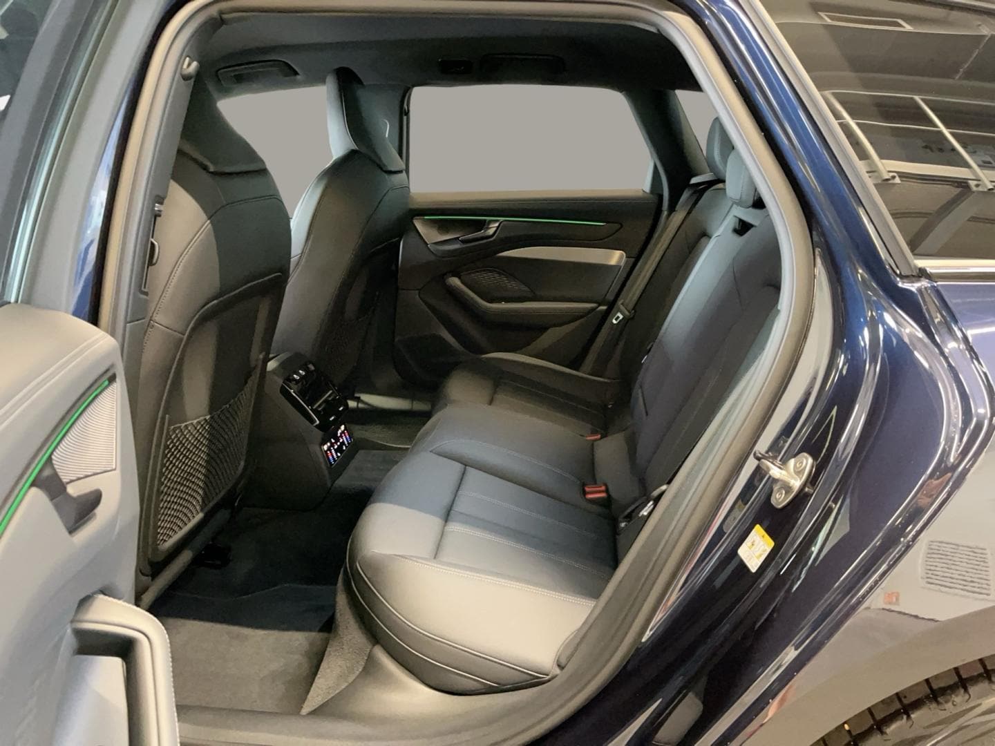Bild über Audi A6 Avant TFSI 150 kW S tronic - für weitere Informationen kontaktieren Sie den Audi Partner