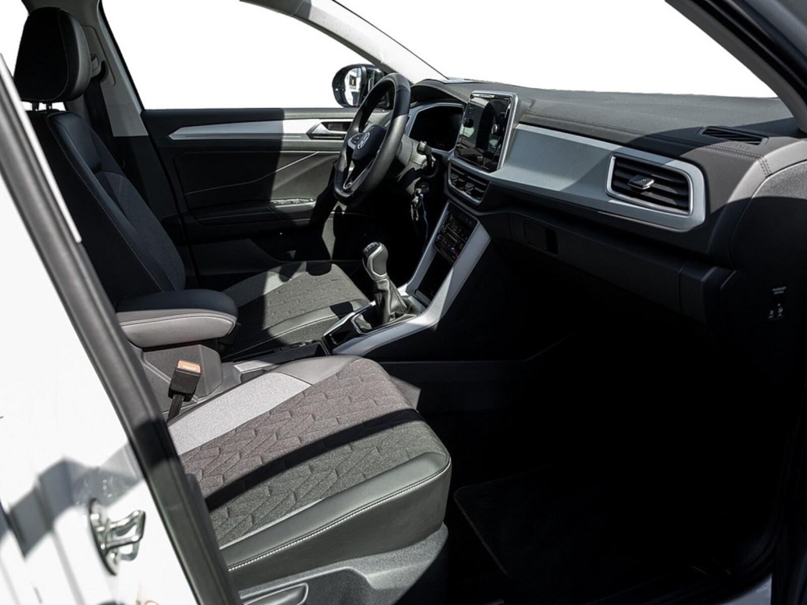 Volkswagen T-Roc – Bild 2