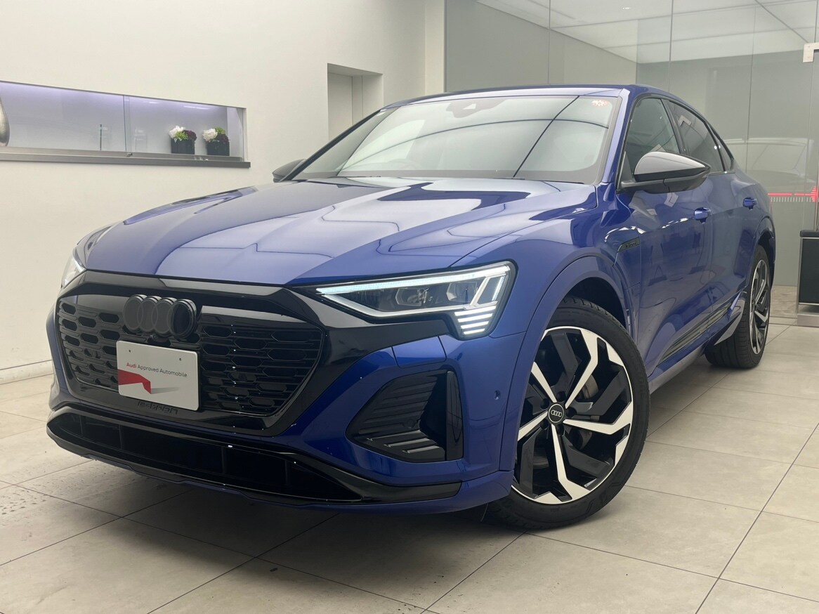 Audi Q8 Sportback e-tron 55 e-tron S line for more details contact your dealer