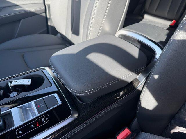 2026 Audi Q7 Premium Plus - Photo 14