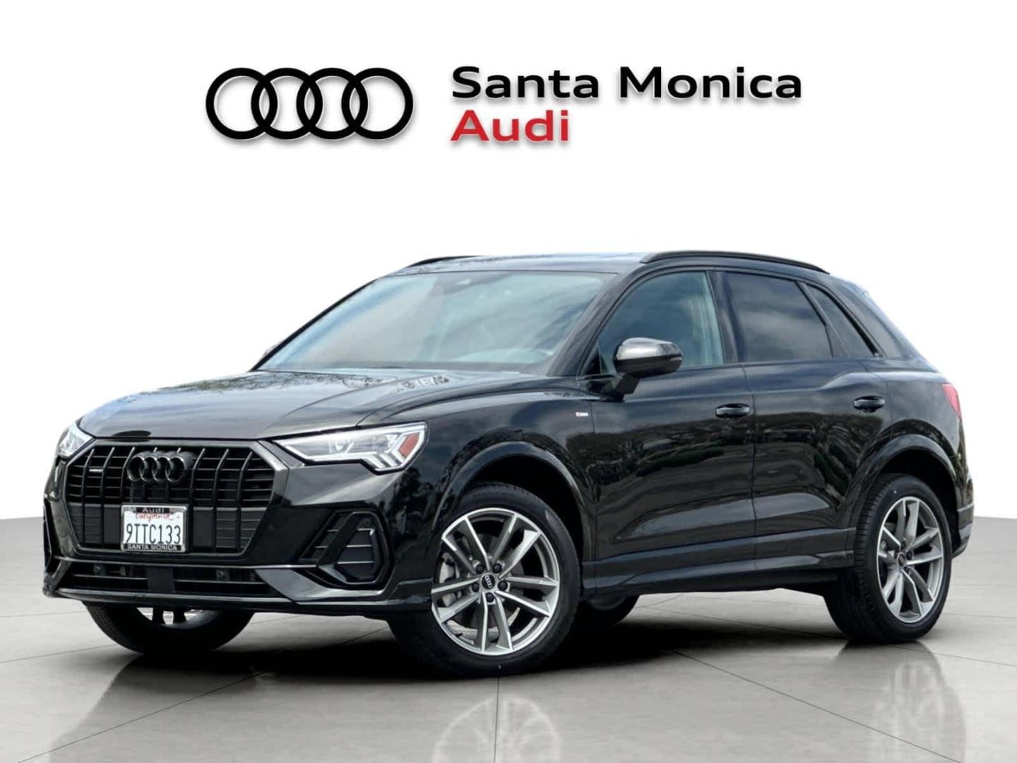 2025 Audi Q3 45 TFSI S Line Premium quattro's photo